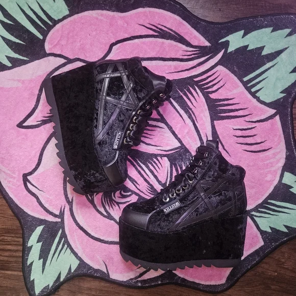 Killstar: Malice Platform Trainer [Velvet], Women's Sz 7 (runs big), Like New - Picture 4 of 13